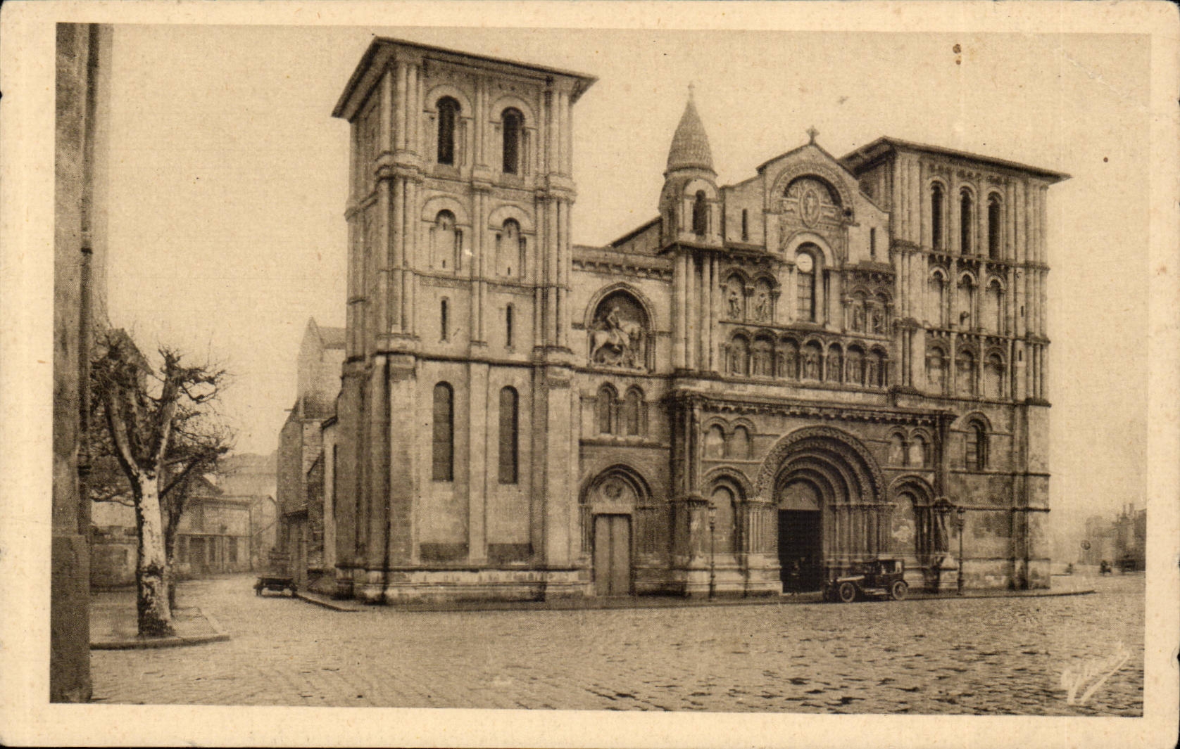 Bordeaux CPA Church co Cross