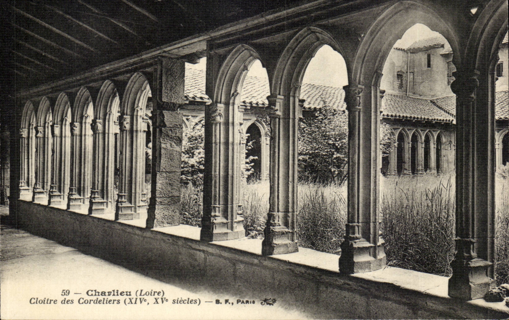 Charlieu CPA Cloister of the cordeliers (14th)