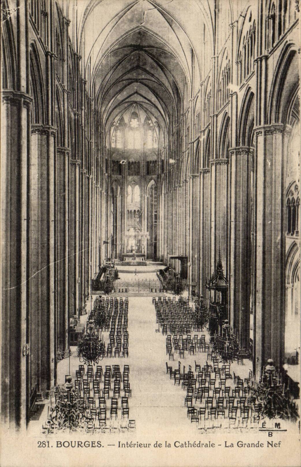 Interior Bourges CPA of the cathedral
