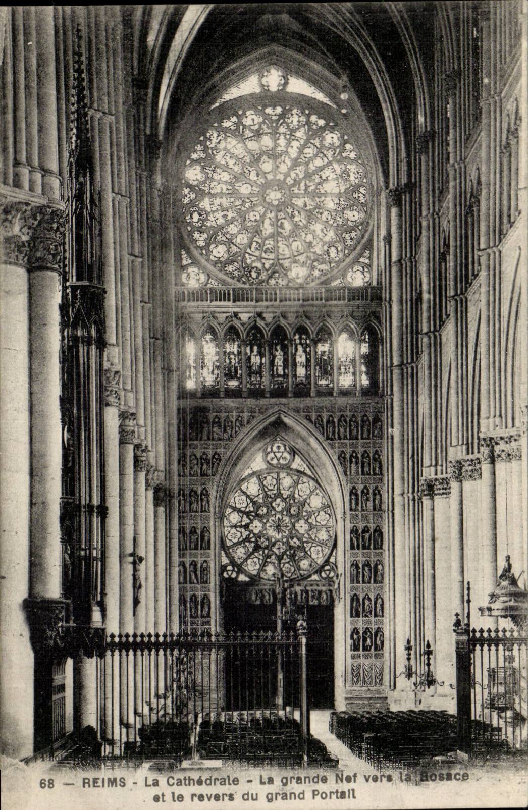 Reims CPA Cathedral the great nave towards the rosette and the reverse of the large gate