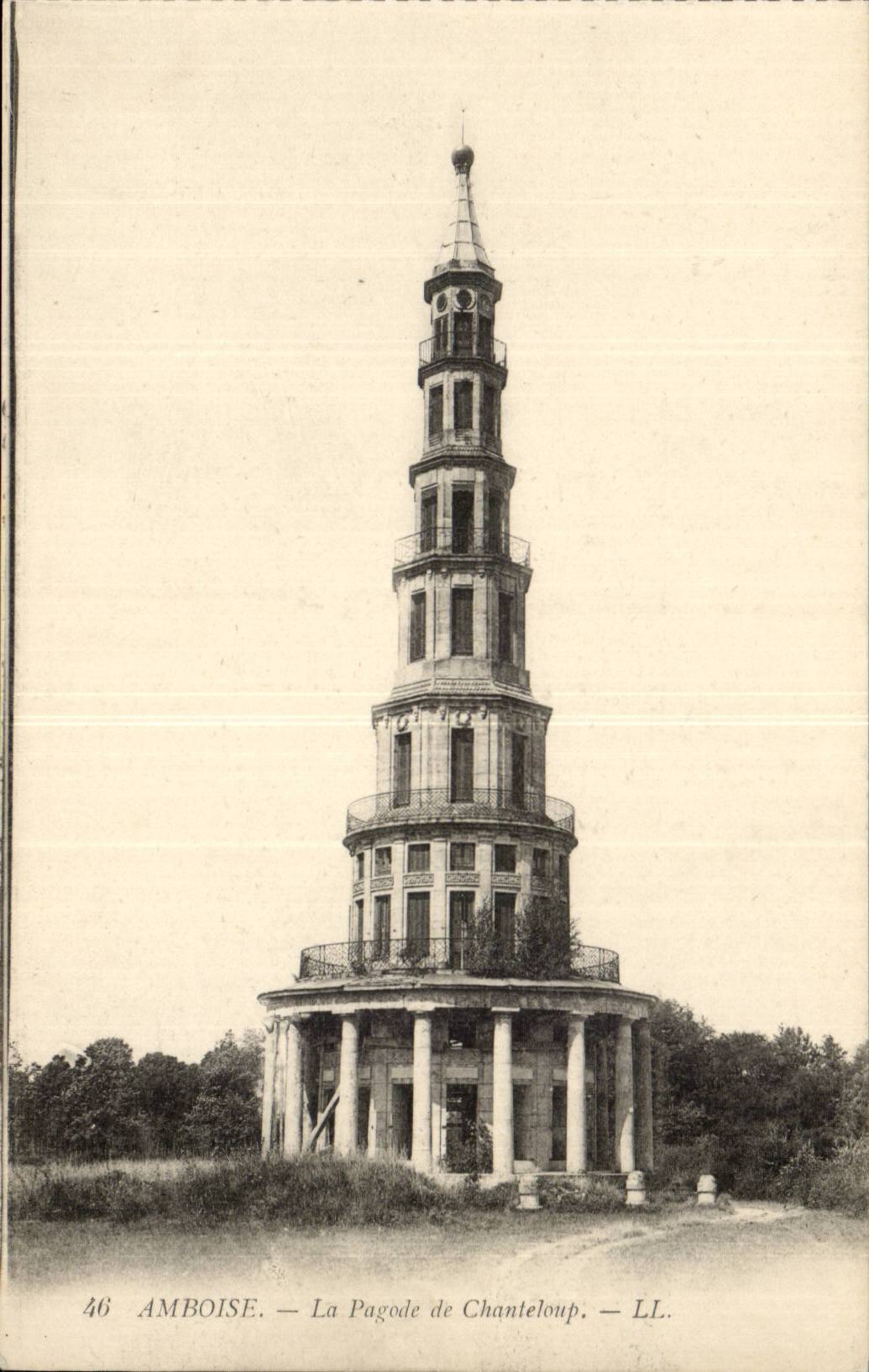 Amboise CPA La pagode de Chanteloup