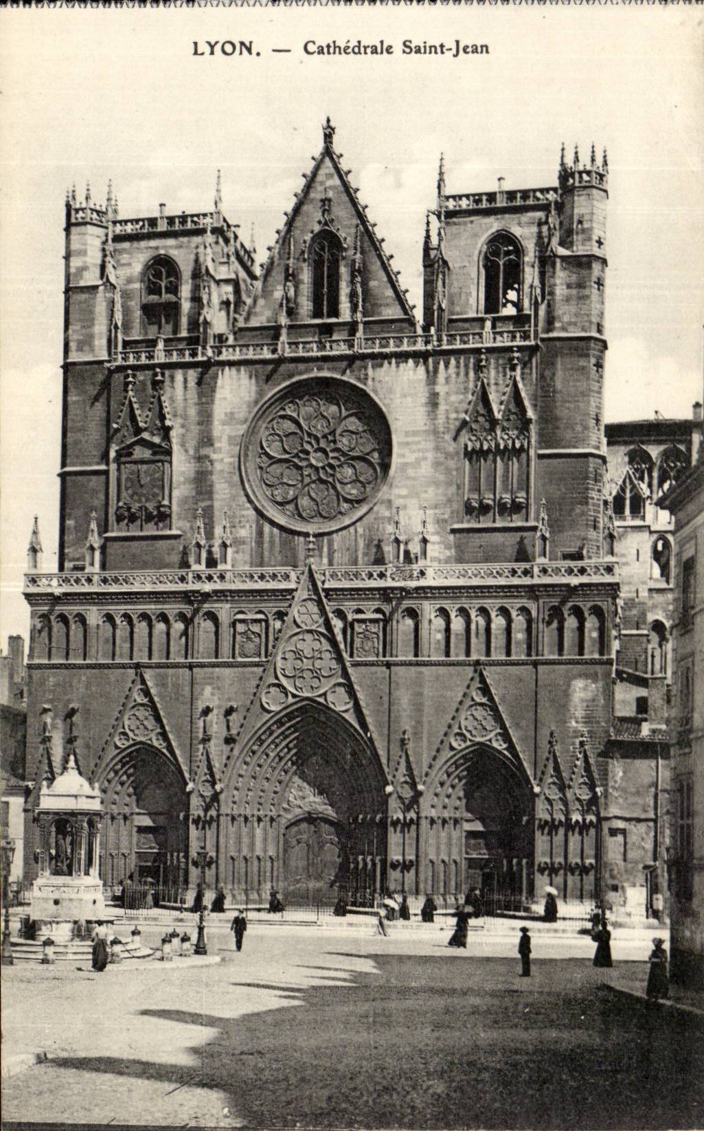 Lyon CPA Cathedral Saint Jean