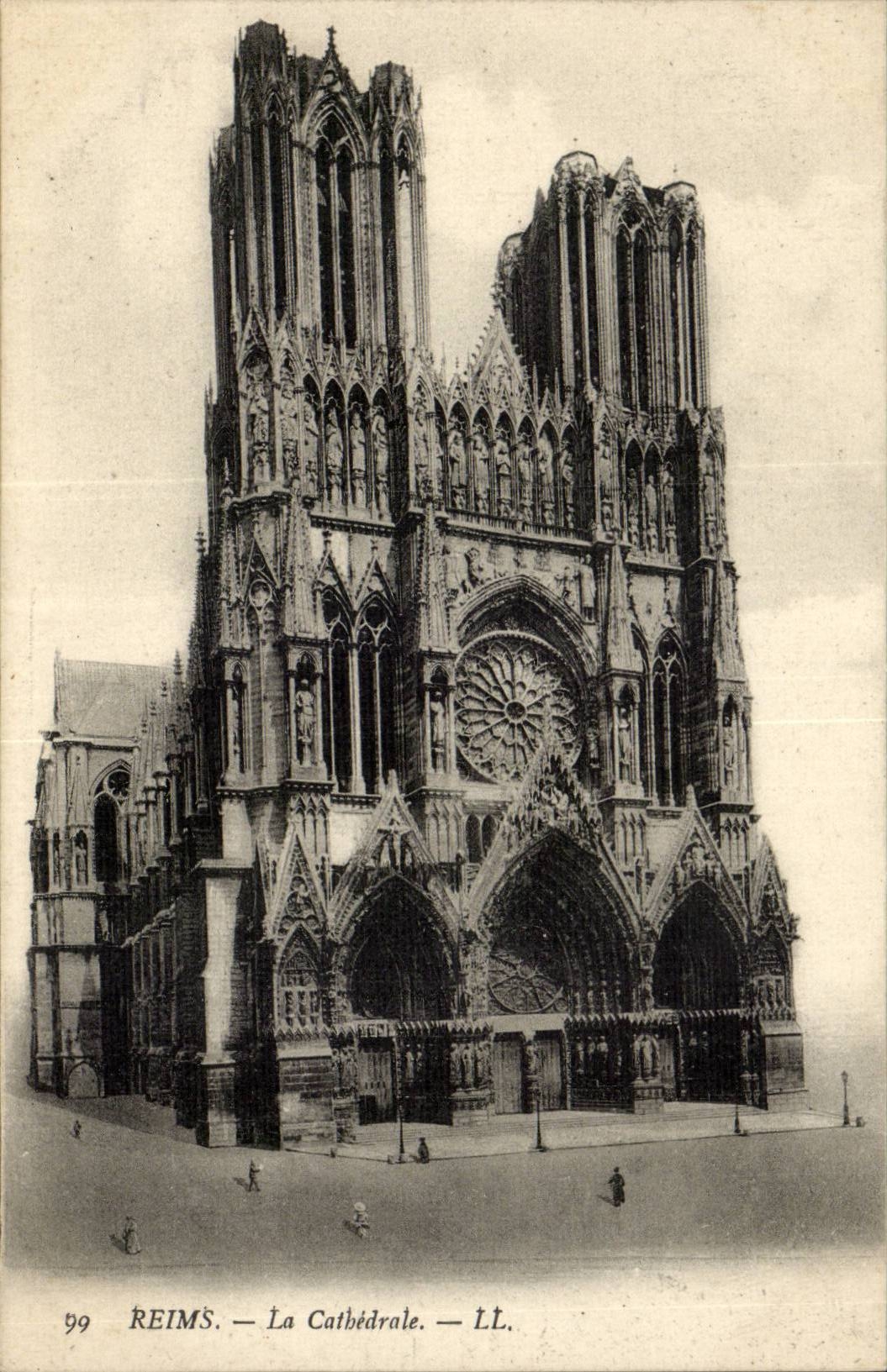Reims CPA the cathedral
