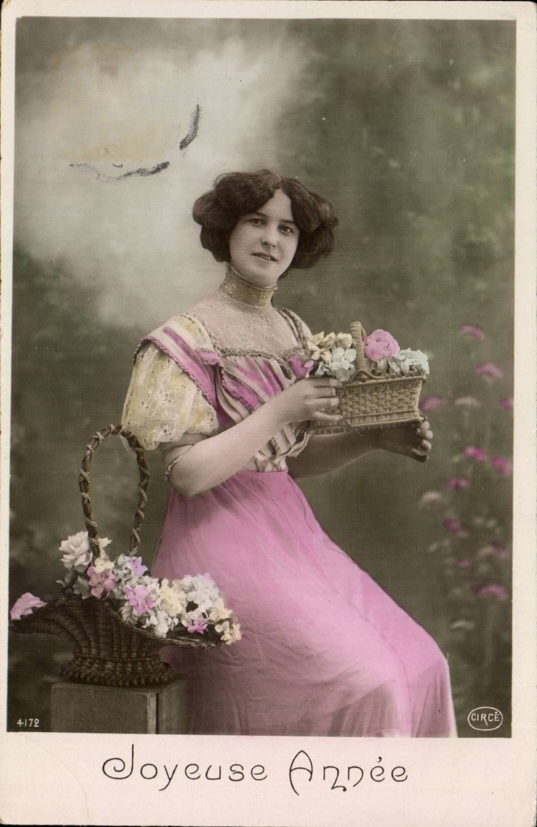 CPA Fantasy Merry Woman year