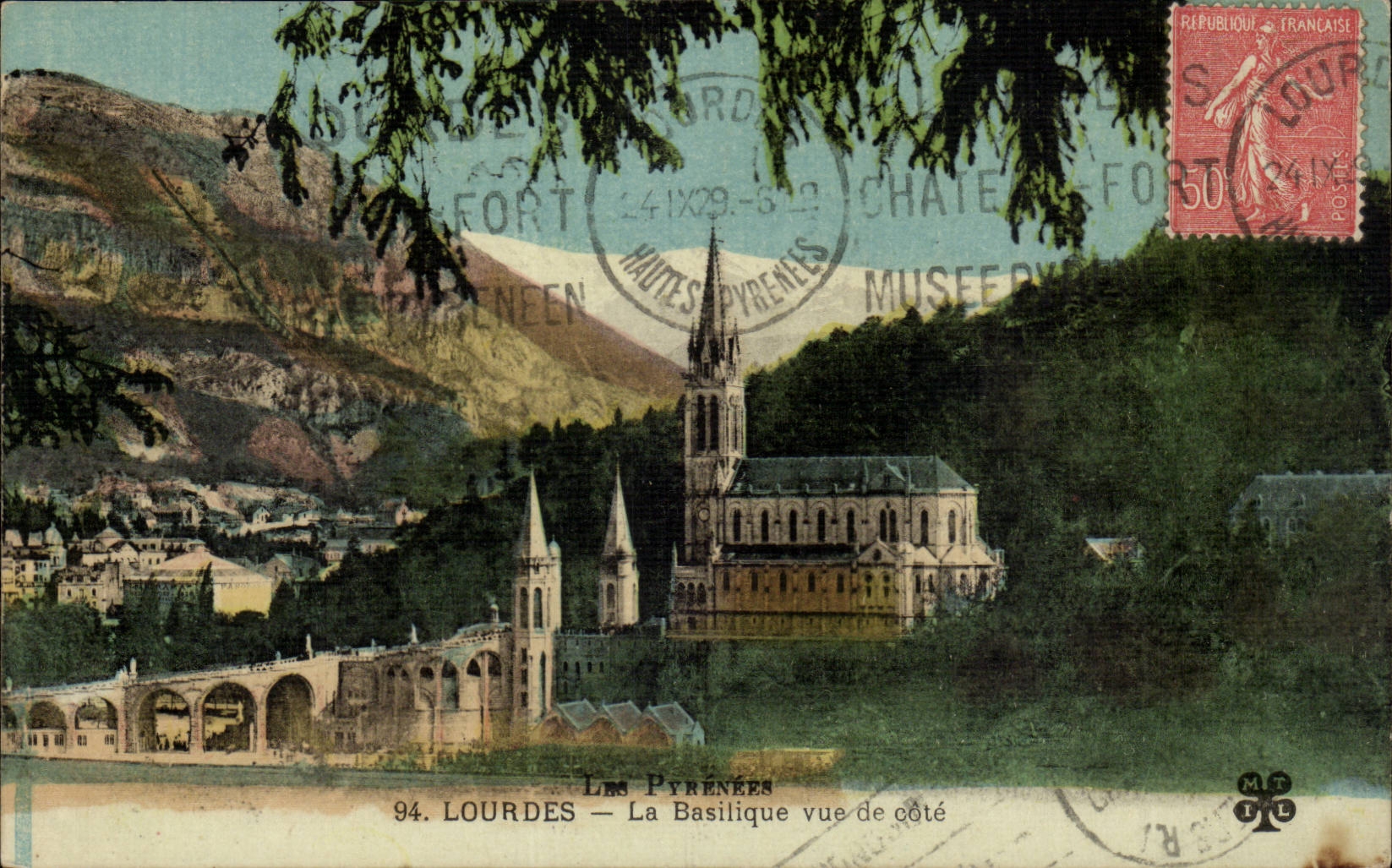 Lourdes CPA the basilica seen of dimension