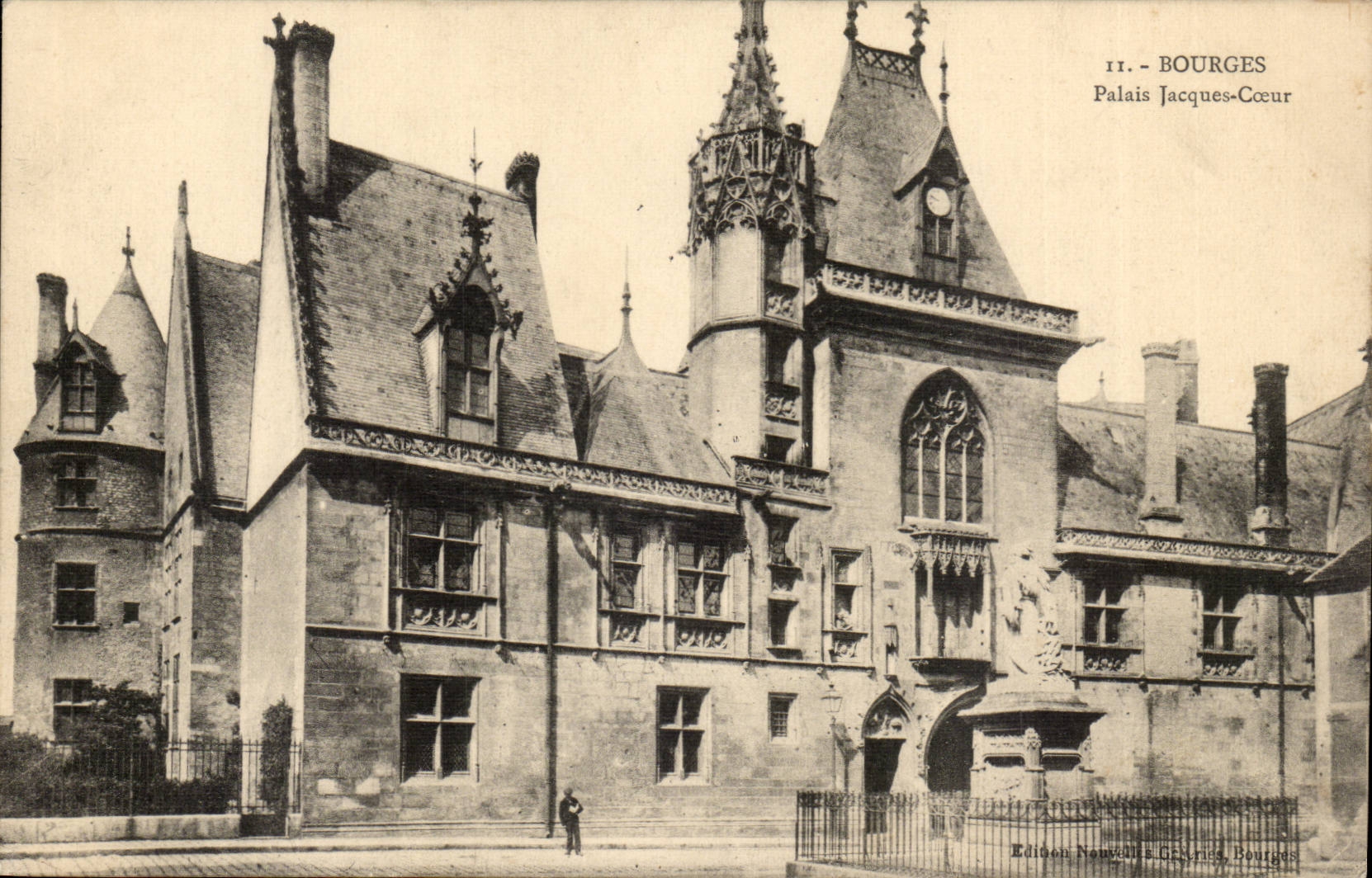 Bourges CPA Palate Jacques Heart