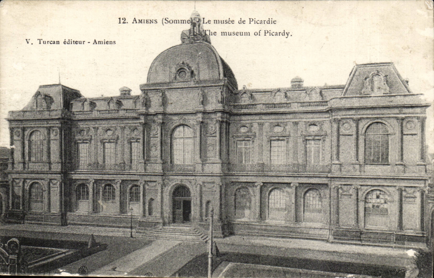 Amiens CPA the museum of Picardy