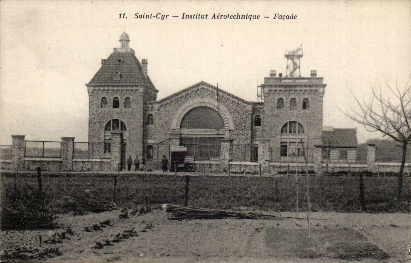 Saint Cyr CPA Institute aerotechnics Frontage