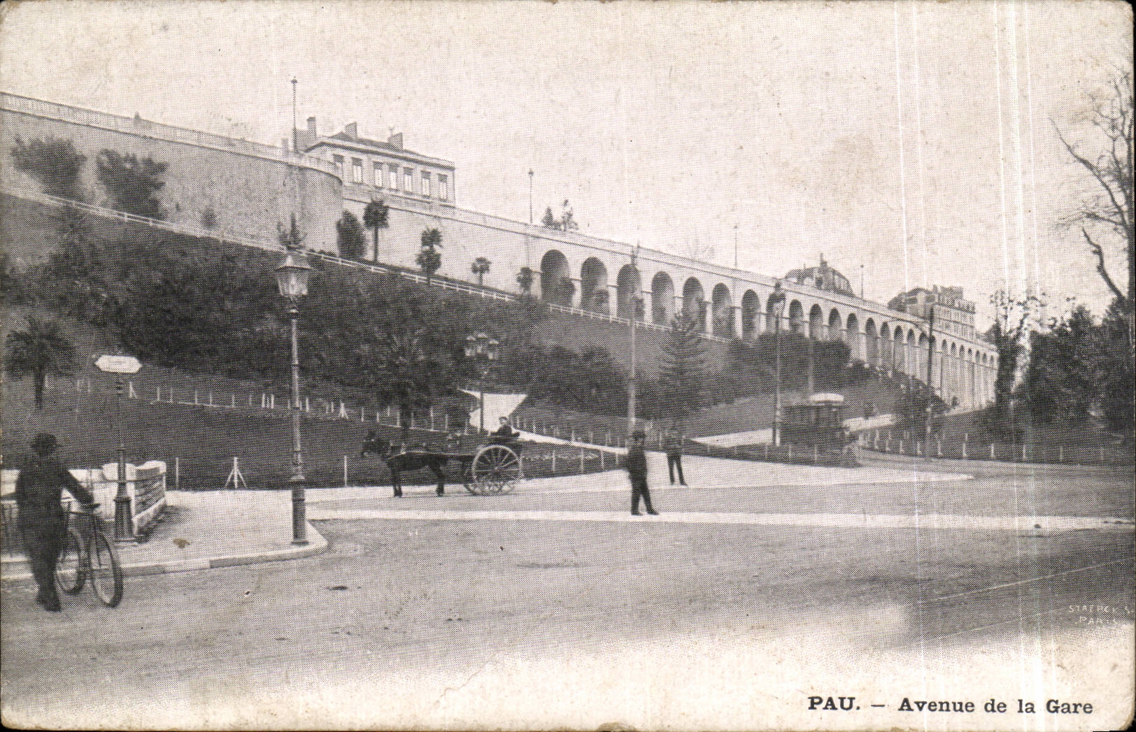 Pau CPA das von der Station auftrat