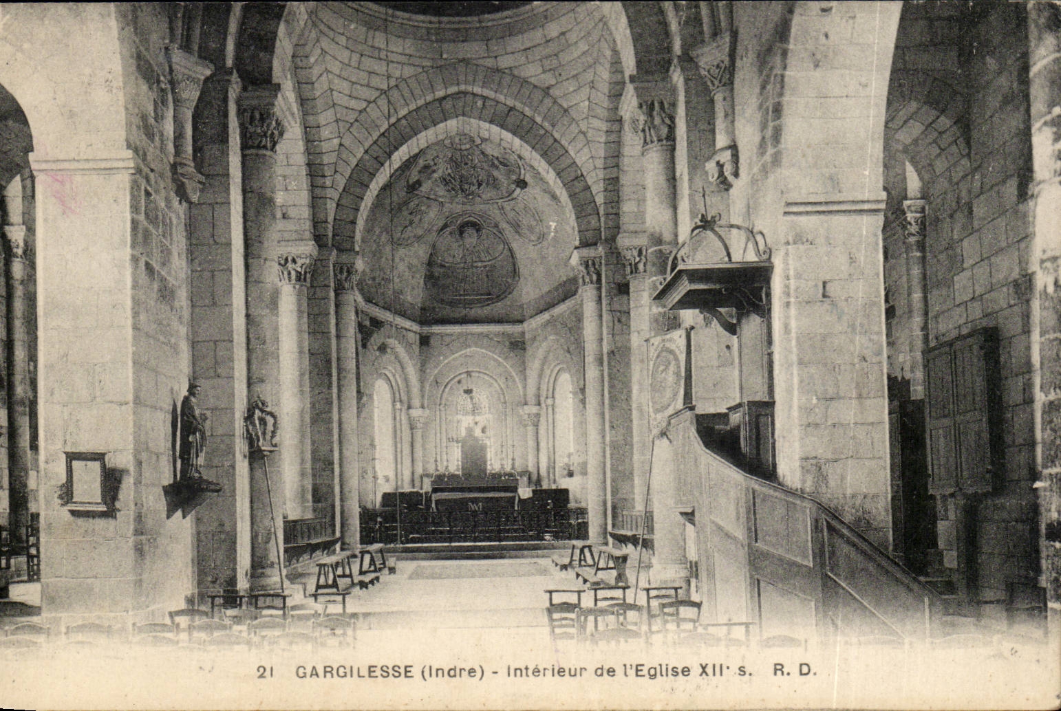 InnenGargilesse CPA der Kirche