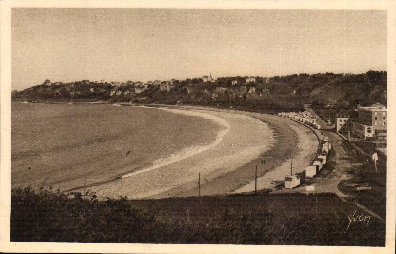 Perros Guirec CPA the beach of Trestraou Seen of the rise of Clearness