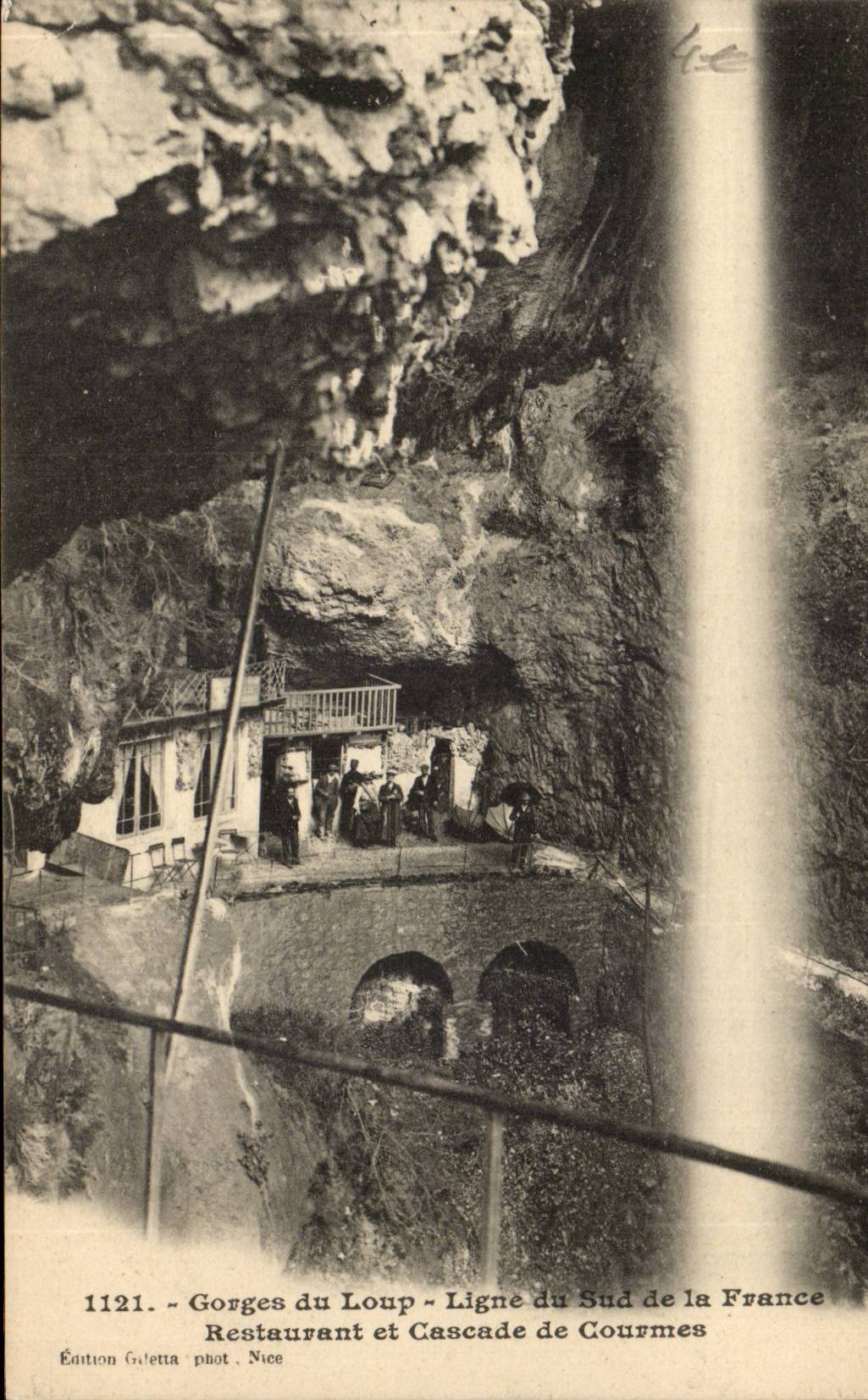 Falle der Wolf-Linie des Sudens der Wiederherstellung von Frankreich CPA und Kaskaden von Courmes