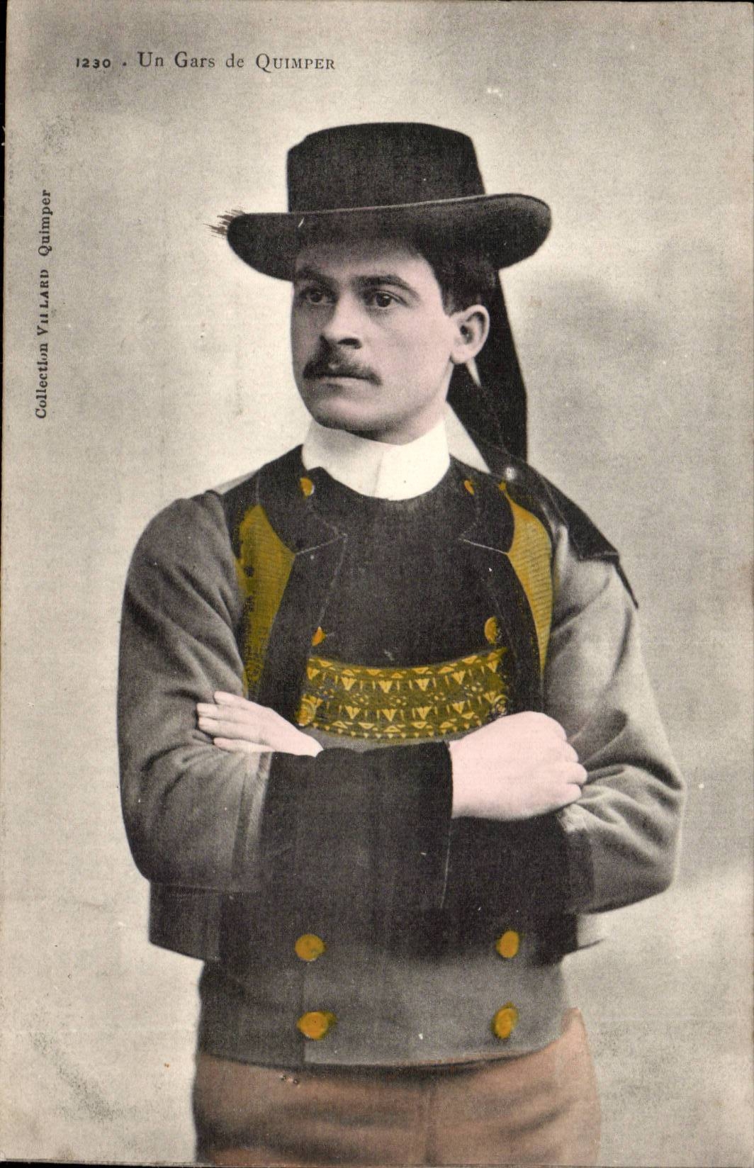 CPA Mann im Kostum ein Kerl von Quimper (Folklore