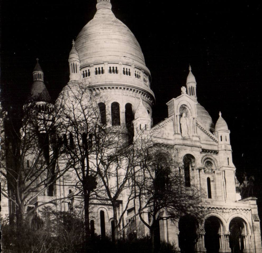 Paris CPA La nuit Le sacre coeur