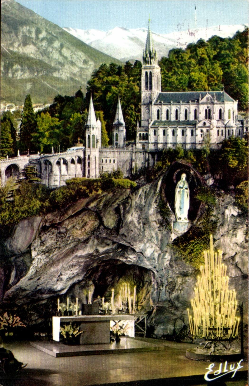 Lourdes MODERN CARD the cave and the basilica