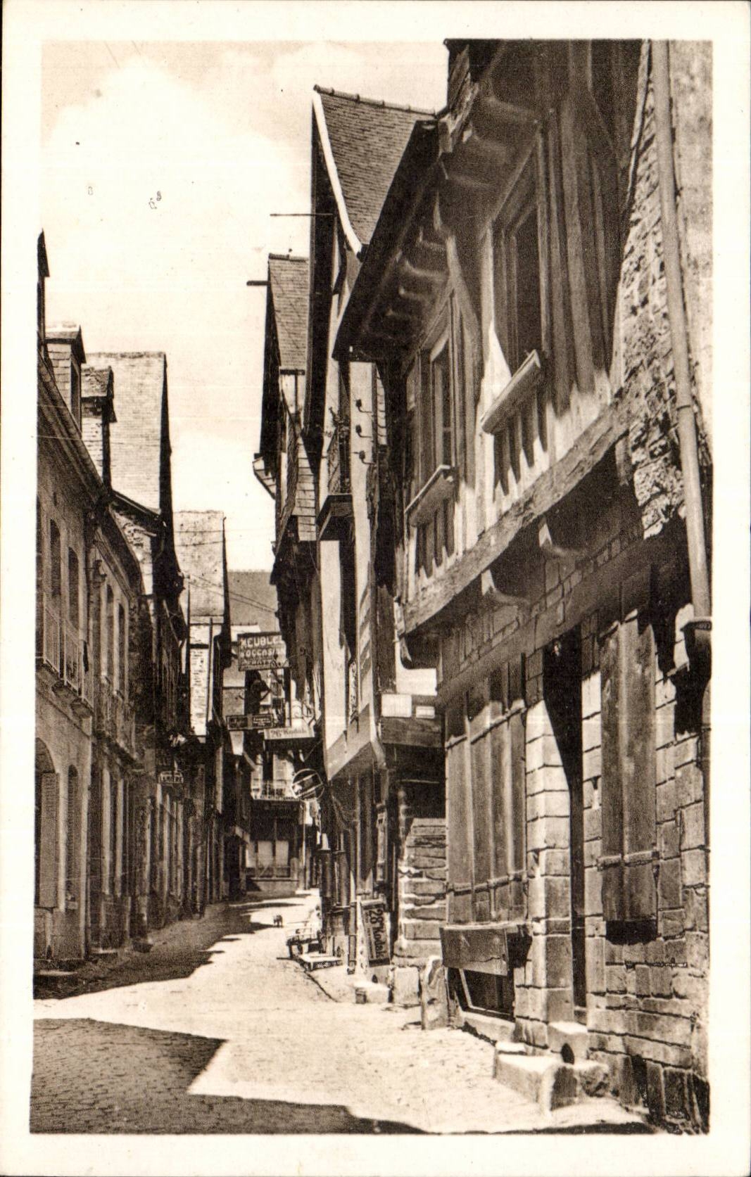 Vitre CPA Rue Beaudrairie maisons du 15eme