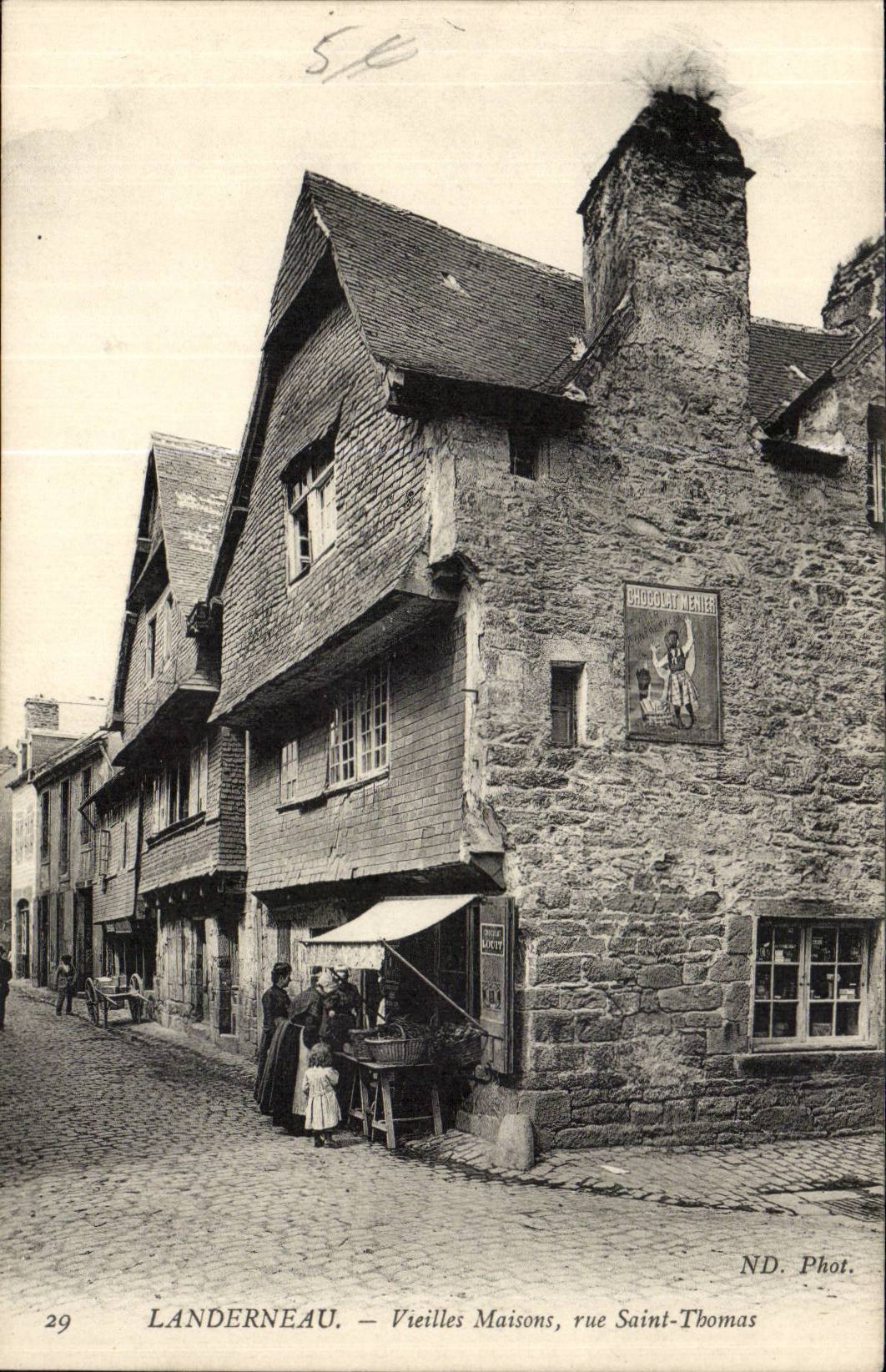 Landerneau CPA Old houses street Saint Thomas