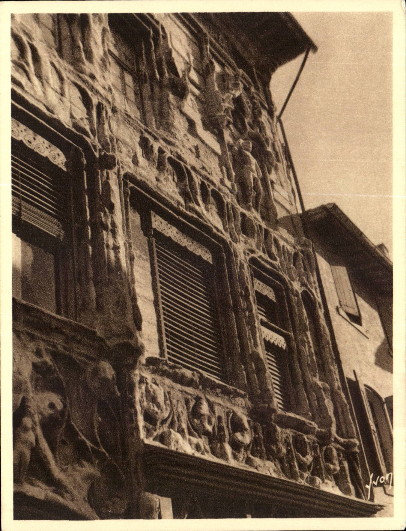 Valence CPA House of the Heads Cold Lansoyl Publicity Phygiene Laboratory Garenne Cold Health Medicine