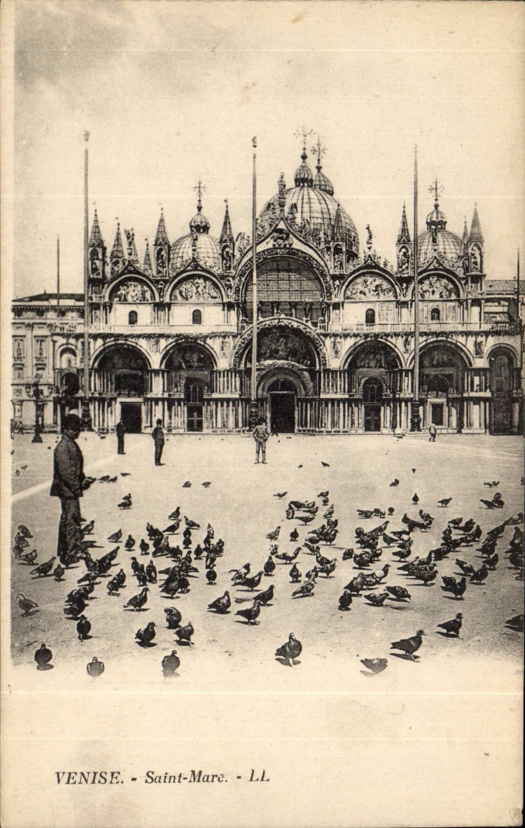 Italy Italia Venice CPA Saint Marc (pigeons)