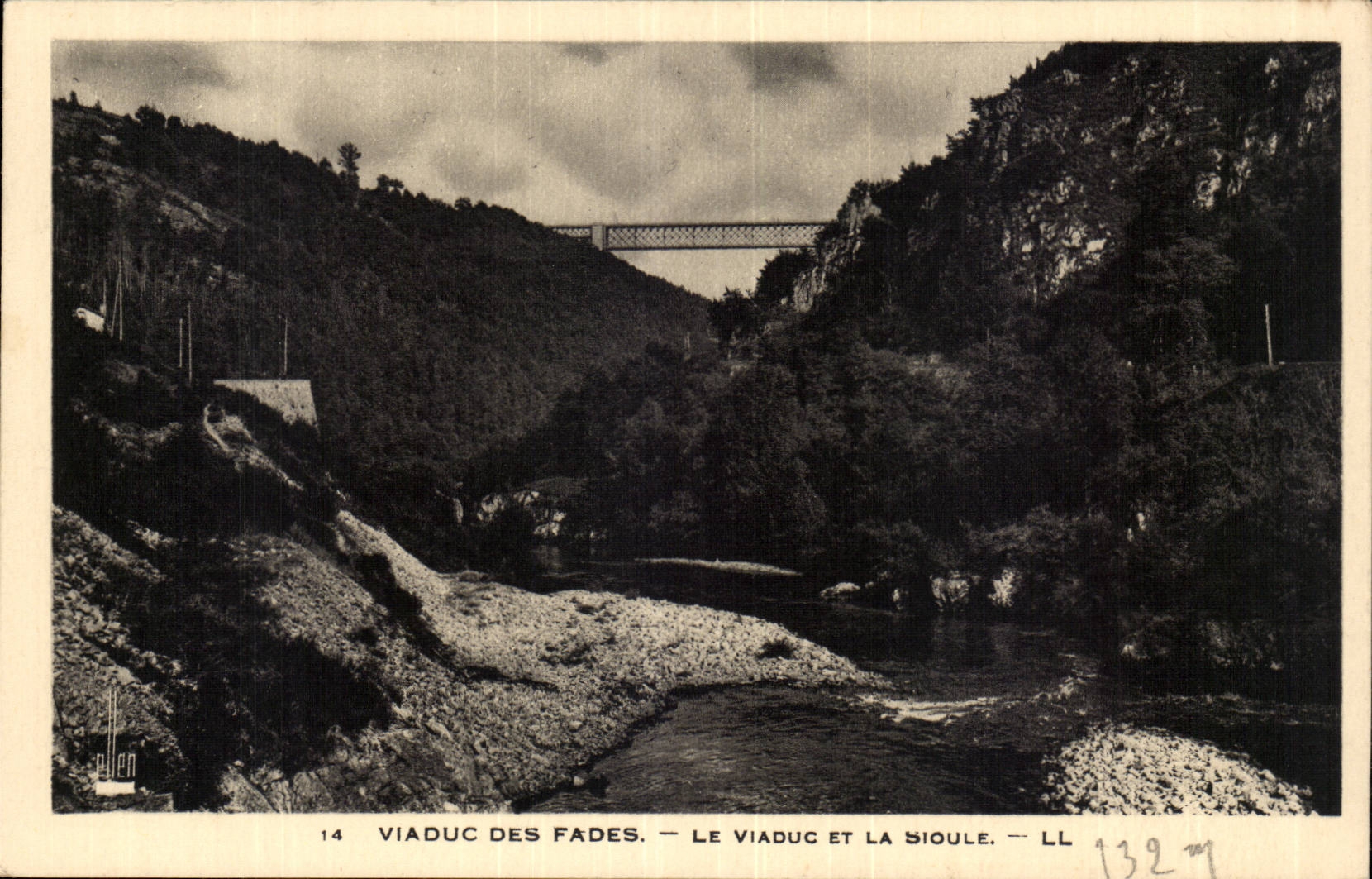 Puy de Dome- Viaduct of Insipid the Viaduct and Sioule - CPA