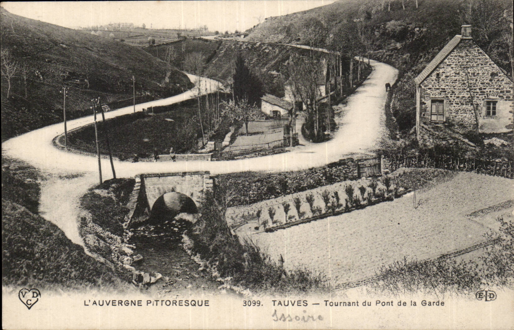 Puy de Dome- Tauves- Revolving of the Bridge of the Guard--CPA