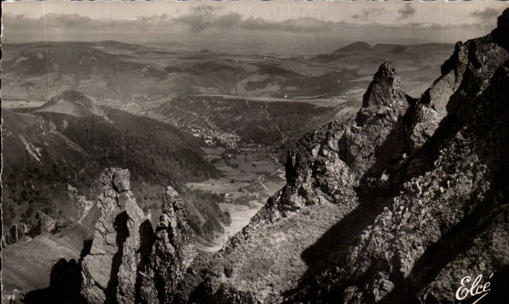 Puy de Dome- the Mount Gilds Puy of sancy- the Needles of the Valley of Hell - CPA