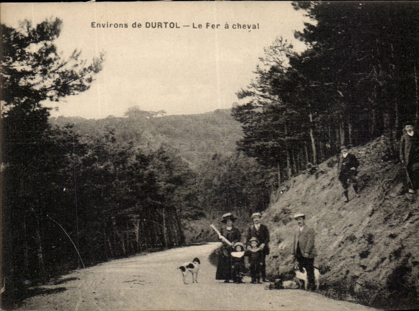 Puy de Dome- Surroundings of Durtol- Iron has horse-horse-child-CPA
