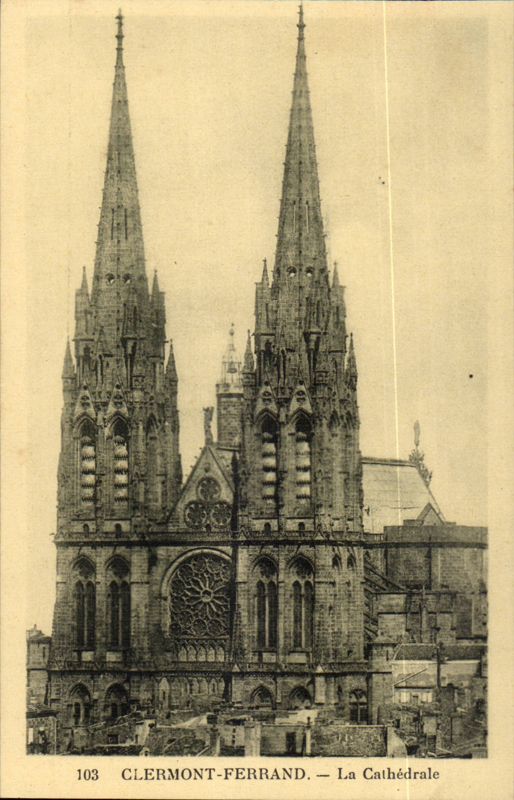 Puy de Dome - Clermont-ferrand - die Kathedrale - CPA