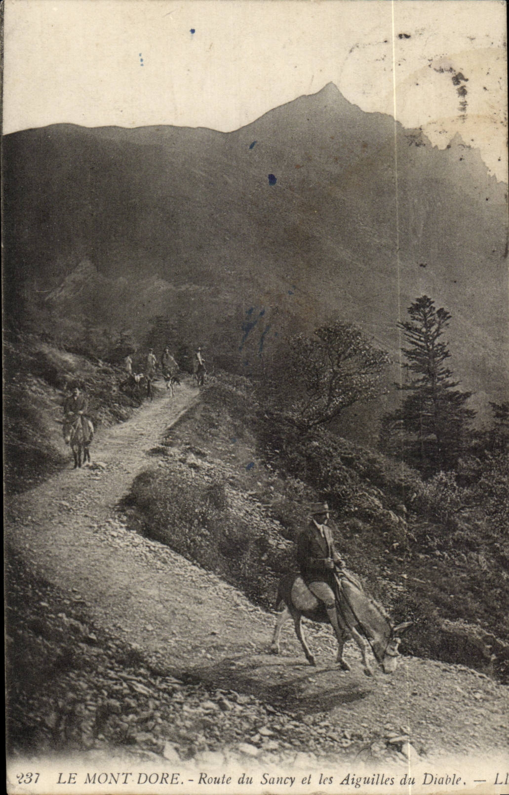 Puy de Dome - die Einfassung vergoldet - Strasse von Sancy und die Nadeln des Teufels - Esel - Esel - CPA