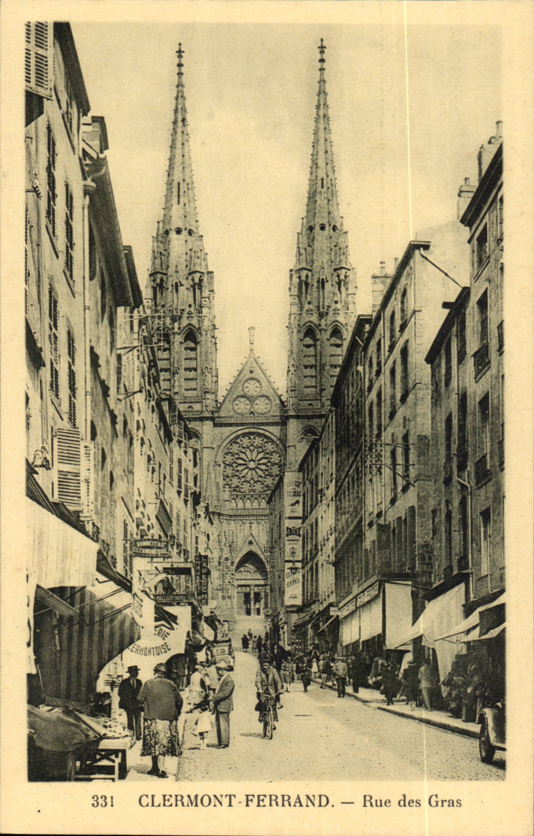 Puy de Dome - Clermont Ferrand - Street of the Fats - CPA