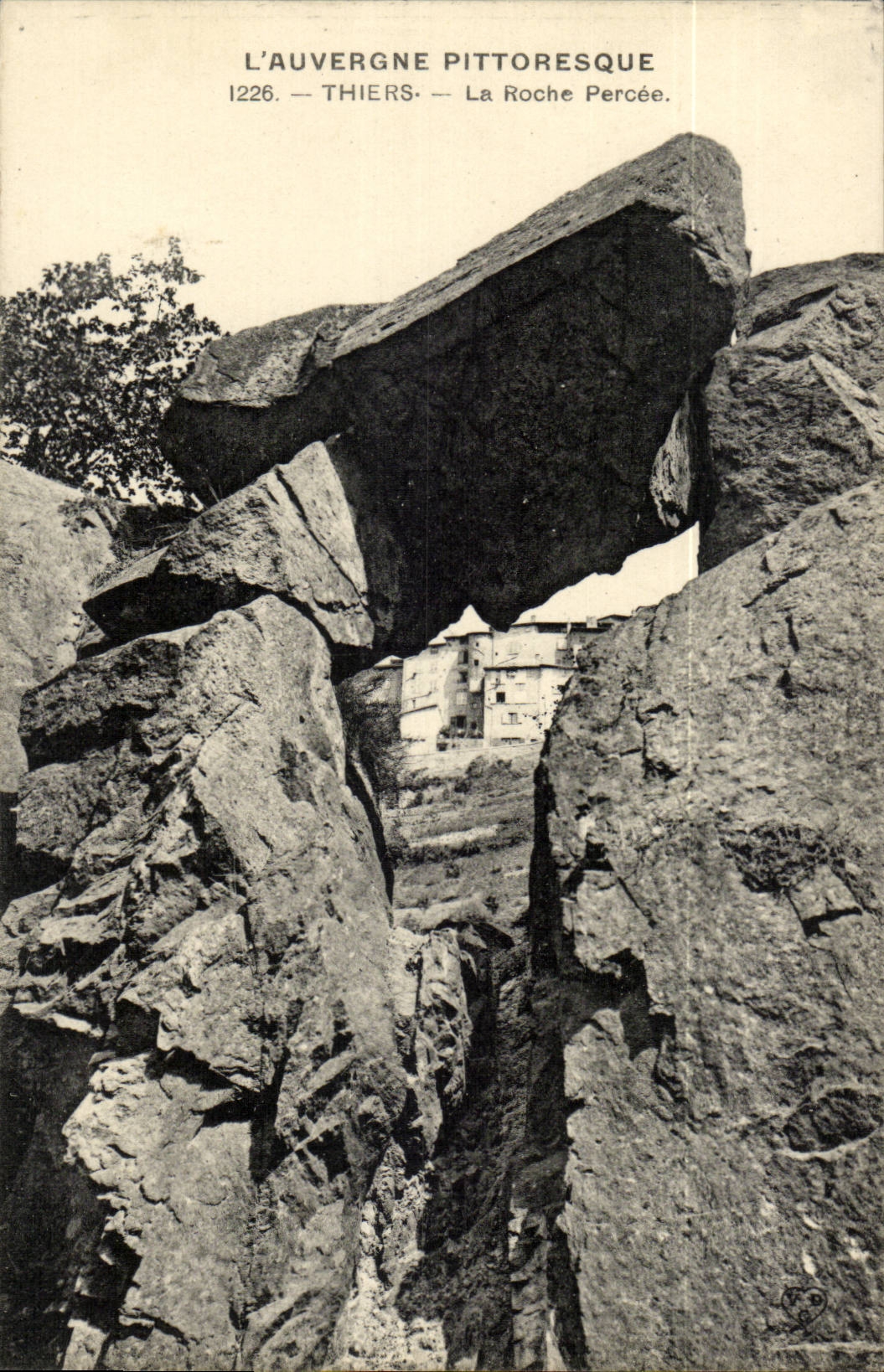 Puy de Dome - Thiers - the Bored Rock - CPA