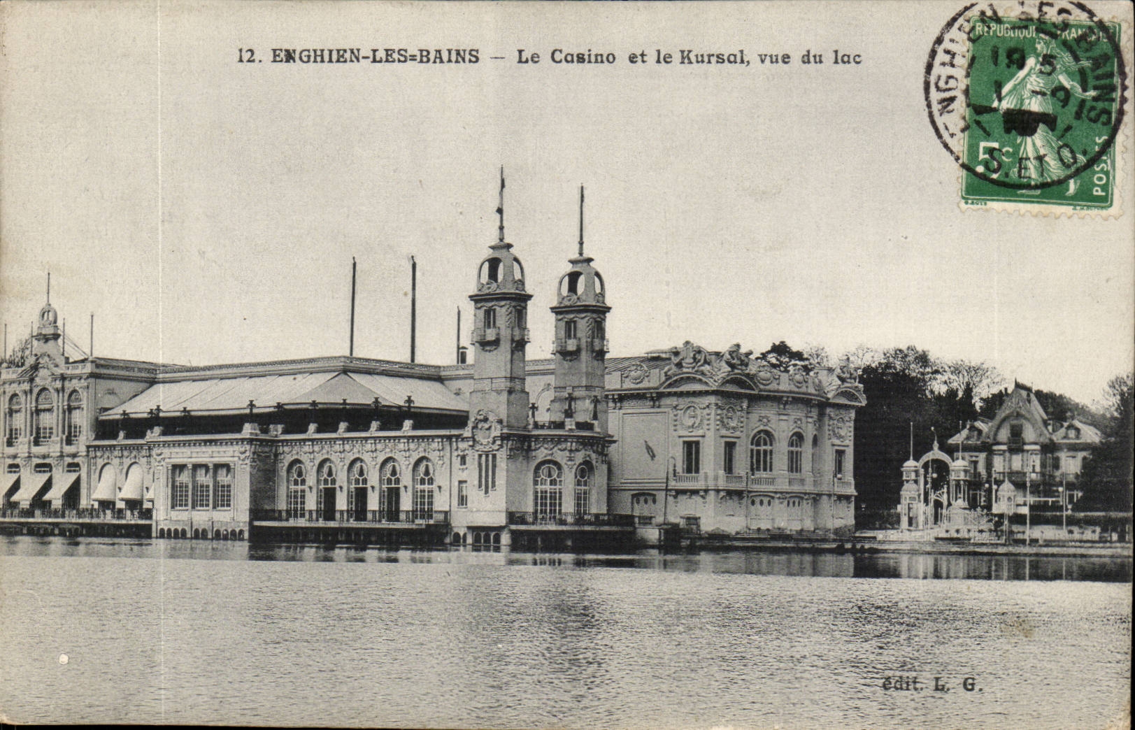 Valley-in Oise- Enghien-the-baths - the Casino and Kusol seen of the lake-CPA