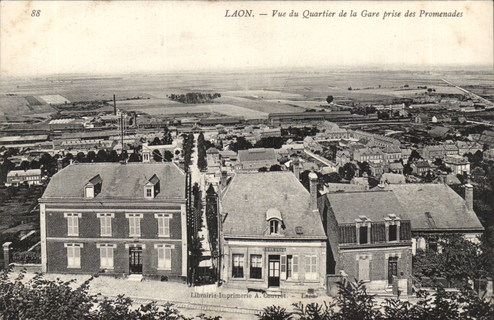 Laon - Sight of the District of the Station taken of the Walks - CPA