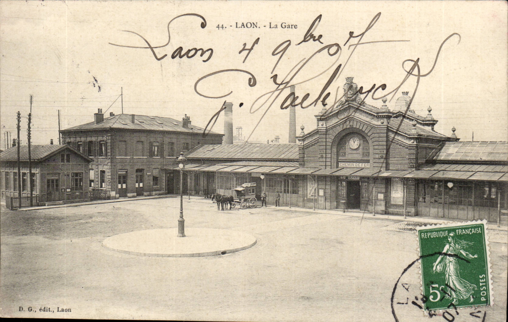 Laon - Train station - CPA
