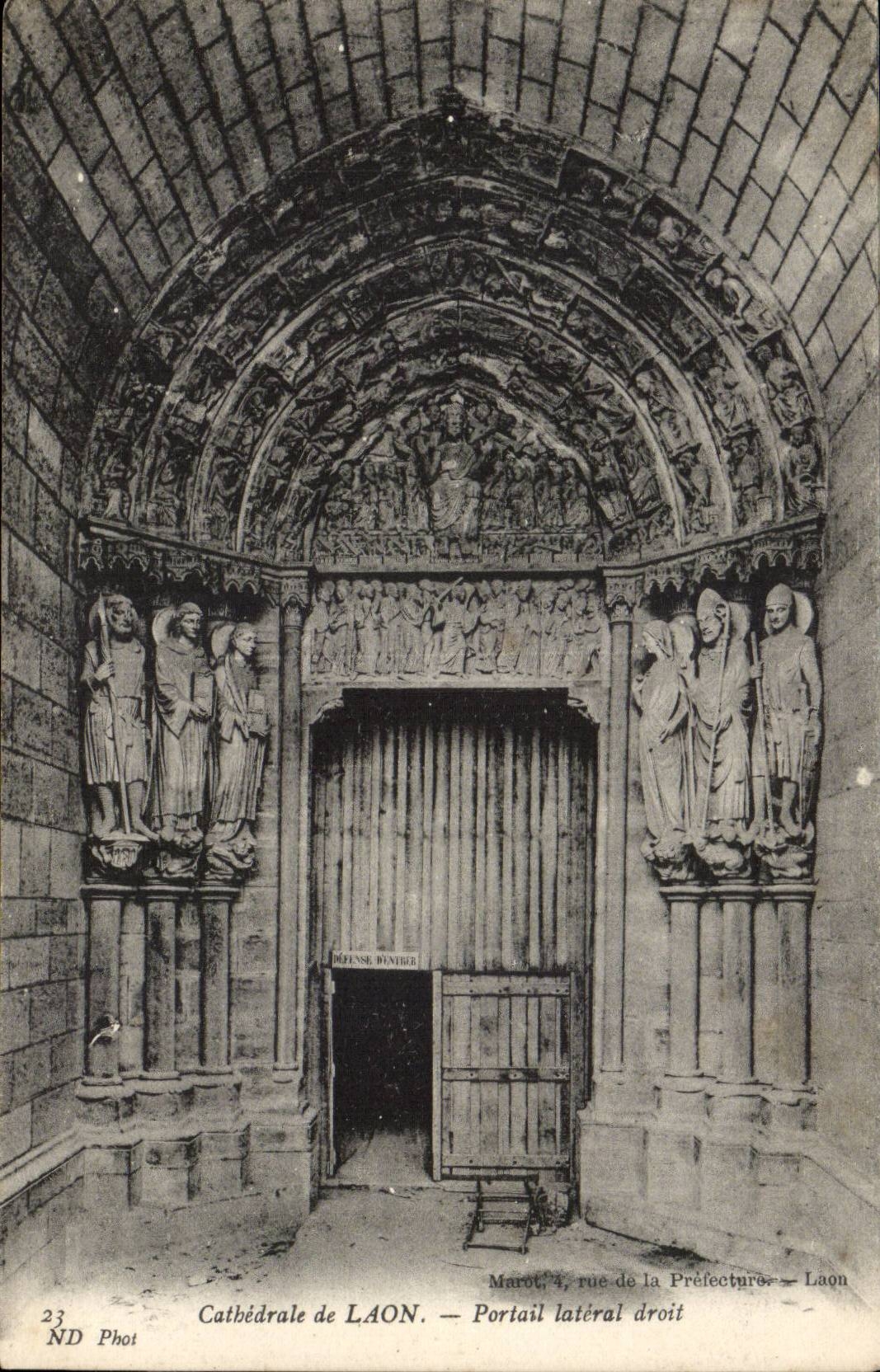 Laon - the Cathedral - side Gate right - CPA