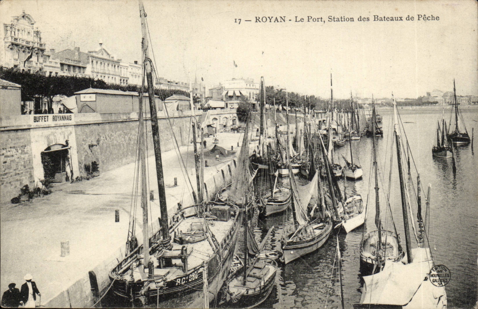 Royan CPA the port station of the boats of sin