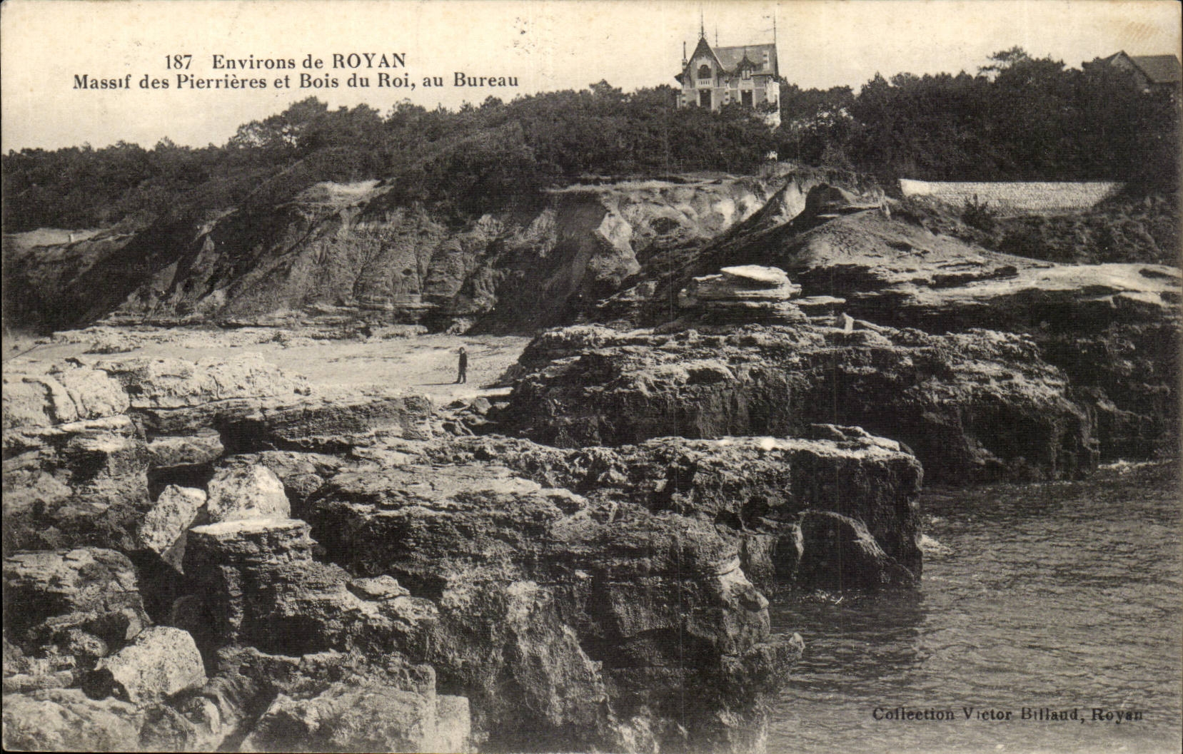 Umlagerungen Royan CPA des Berges von Pierrieres und des Holzes des Konigs im Buro