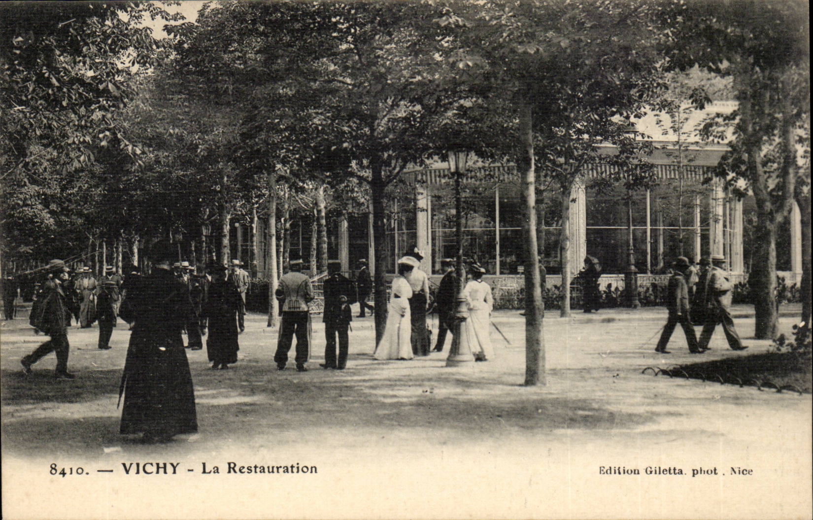 Vichy CPA the restoration (restaurant)