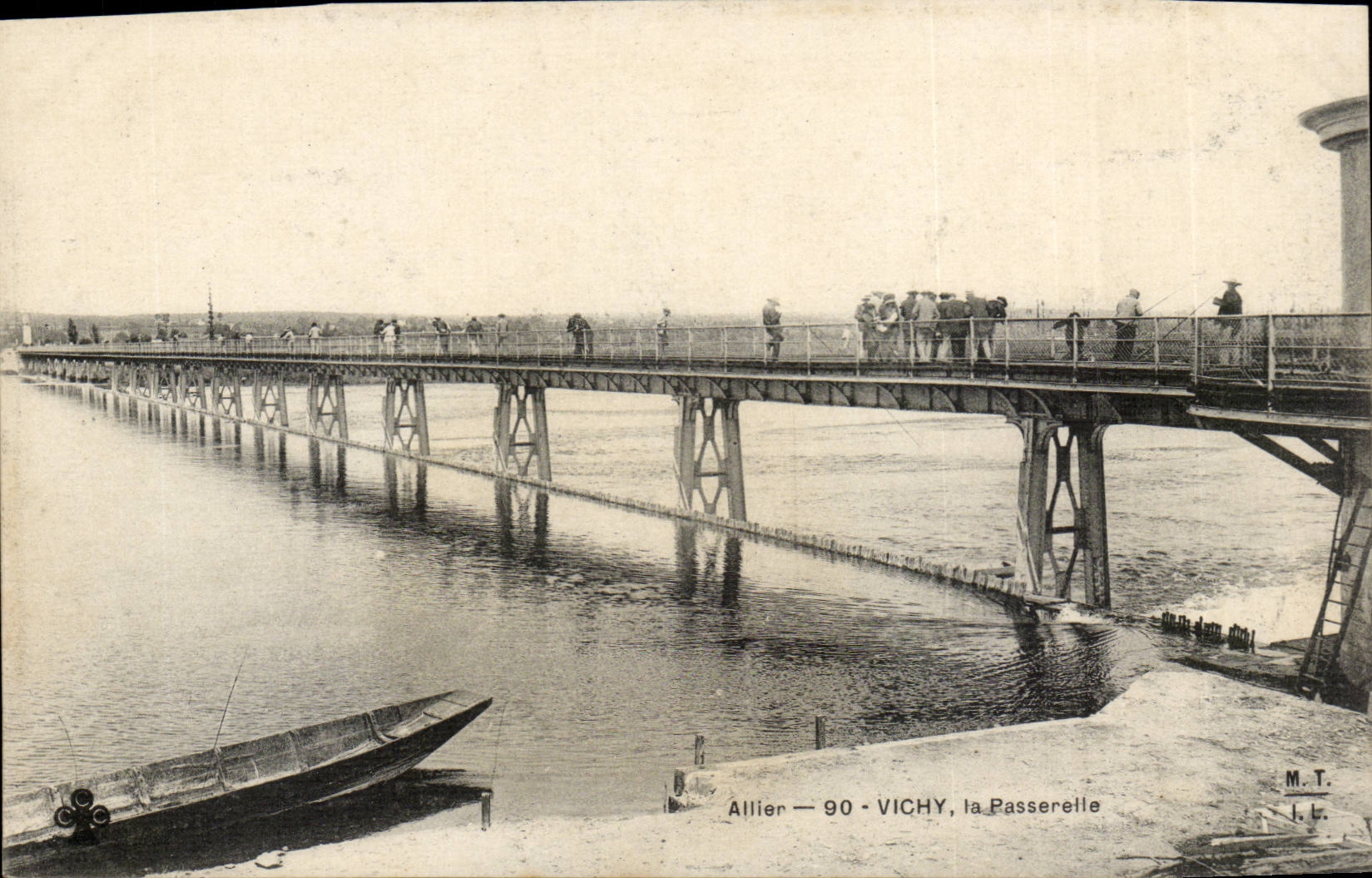 Vichy CPA the footbridge (sinning)