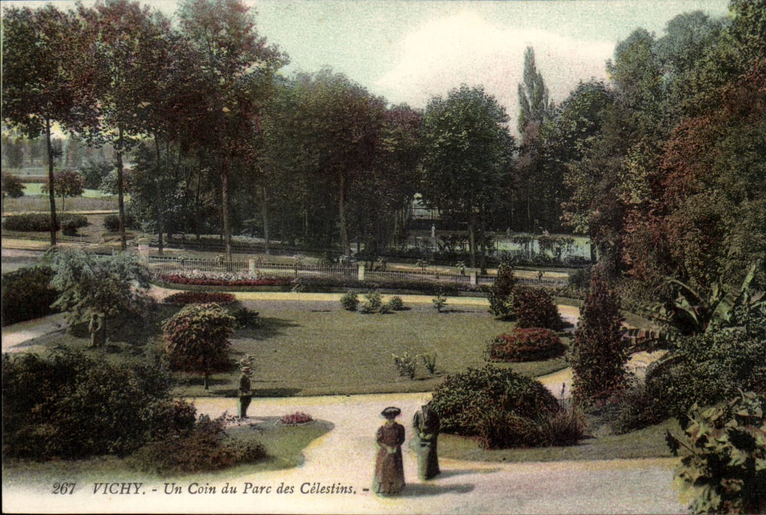 Vichy CPA a corner of the park of Celestins