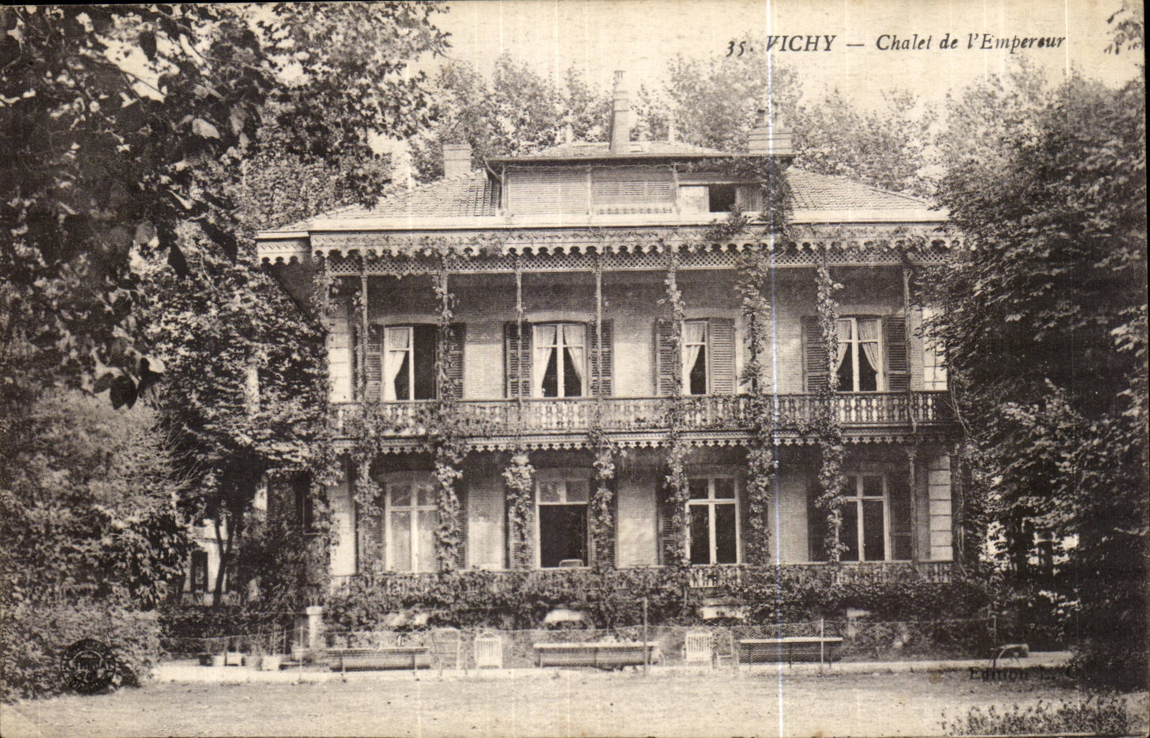 Vichy CPA Country cottage of the emperor Napoleon III