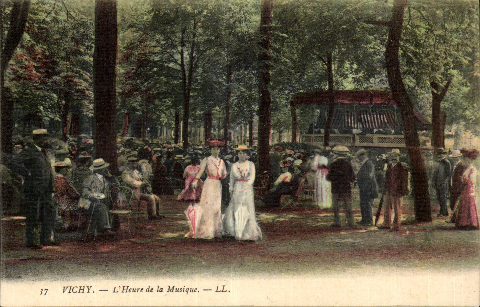 Vichy CPA the hour of the music