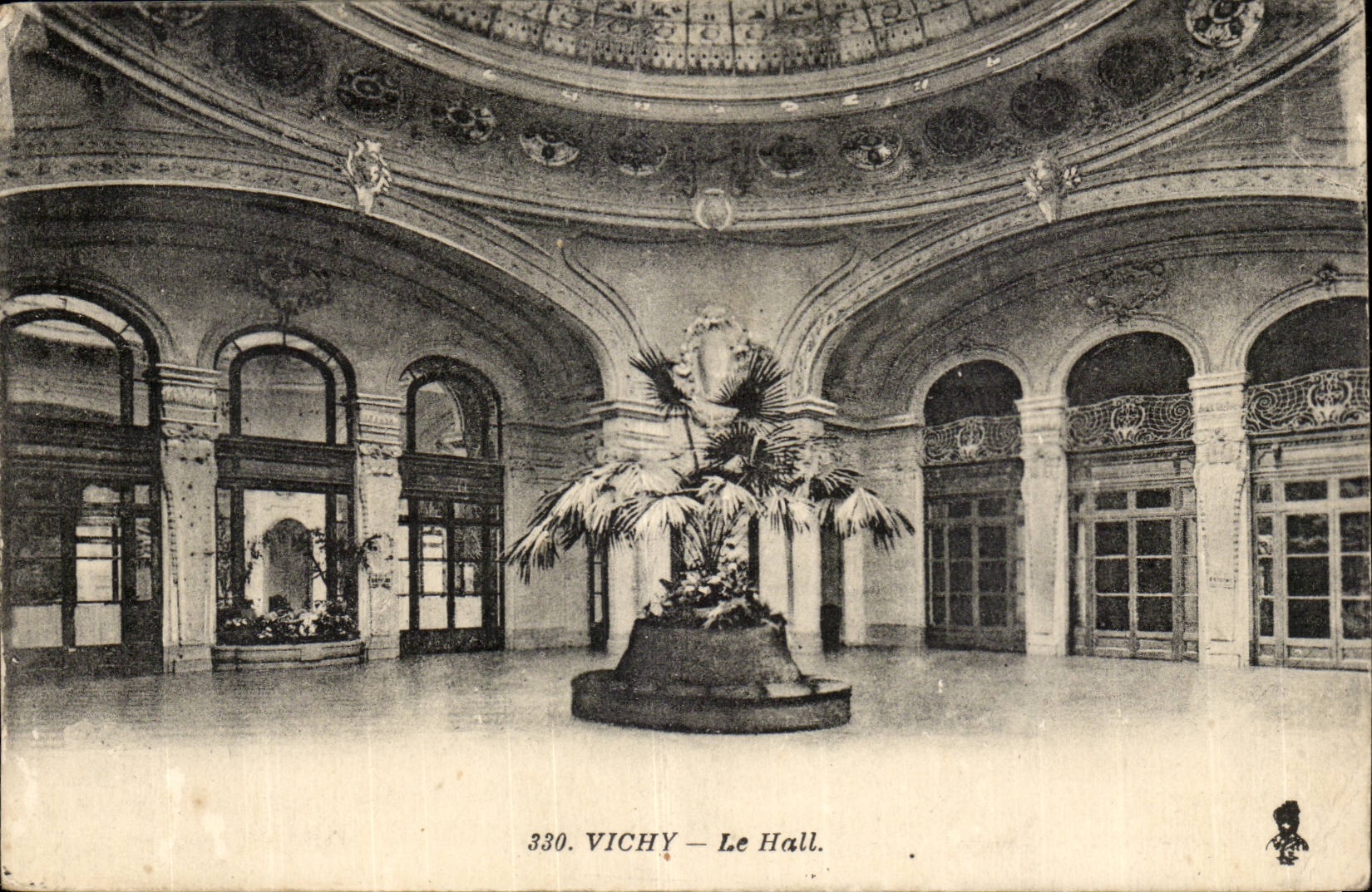Vichy CPA the hall
