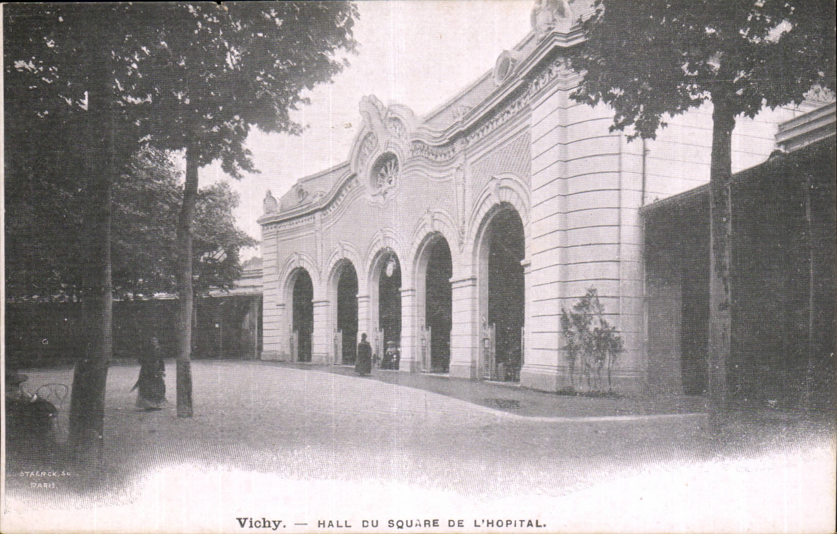 Vichy CPA Hall of the public garden of the hospital