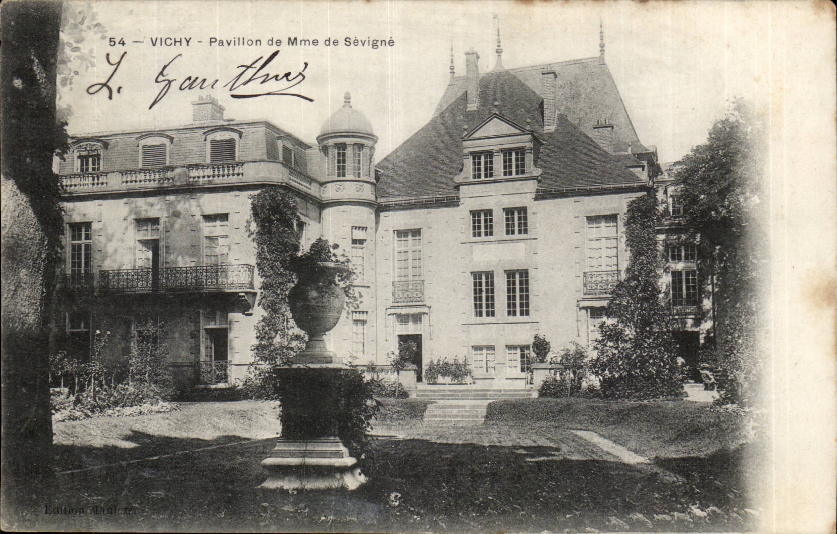 Vichy CPA Upavillon of Mrs de SEvigne