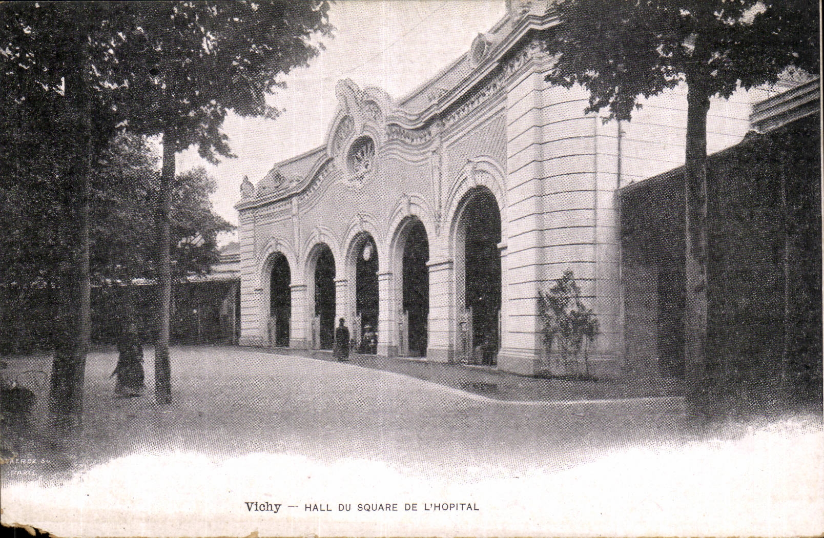 Vichy CPA Hall of the public garden of the hospital
