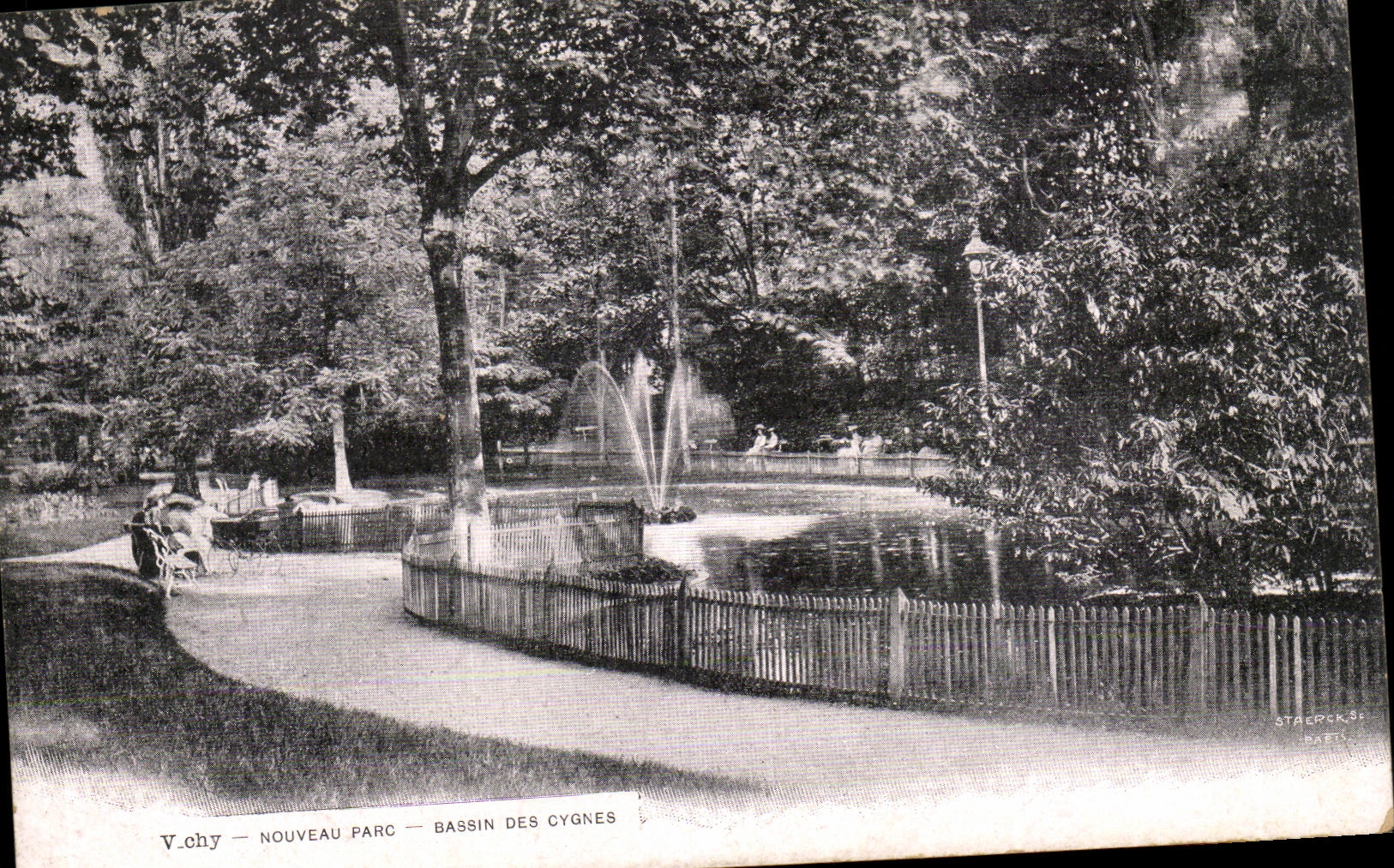 Vichy CPA Basin of the swans