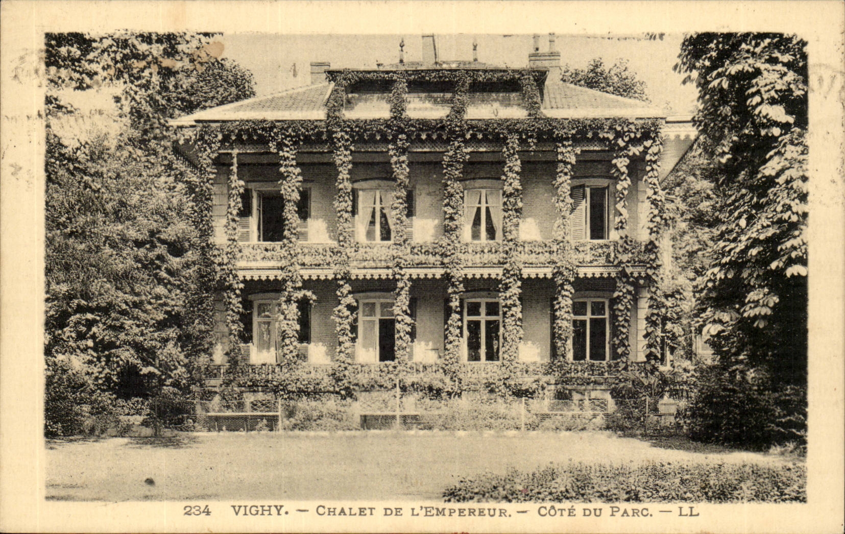 Vichy CPA Chalet of the emperor Dimensions park