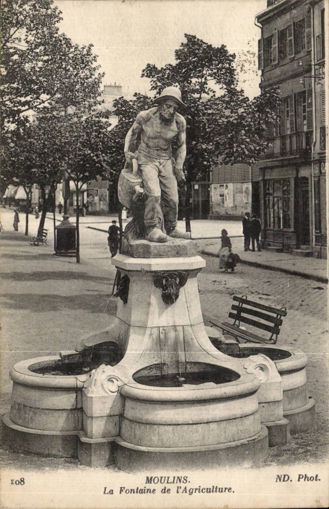 Moulins CPA the fountain of agriculture