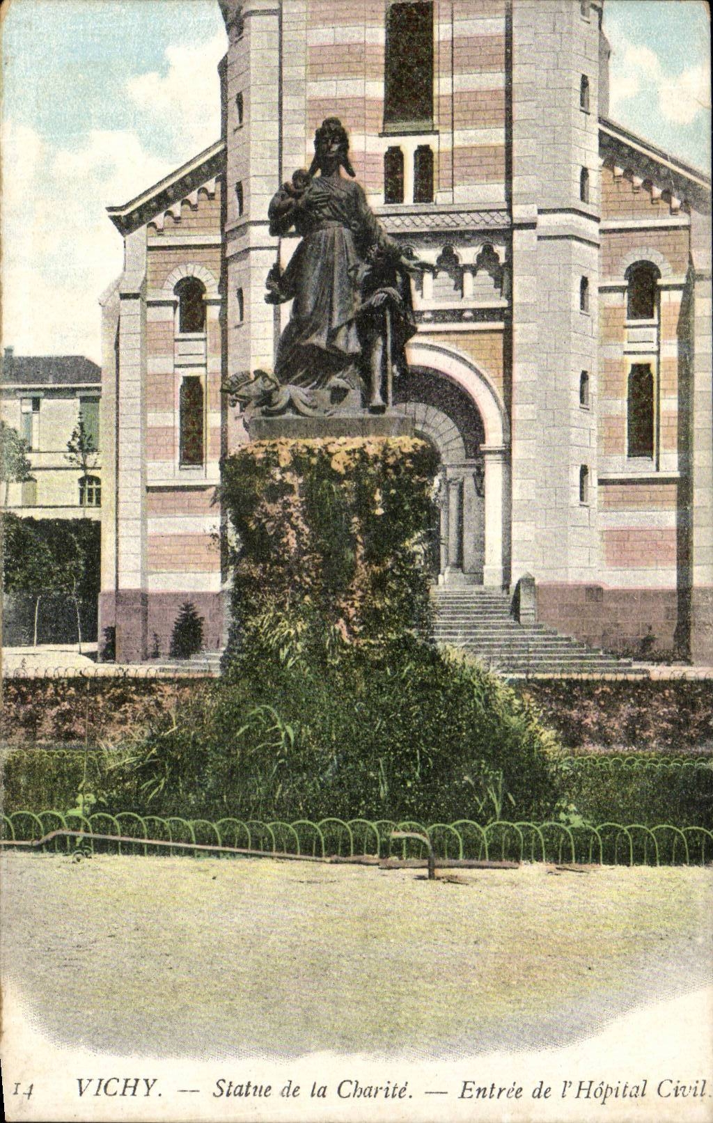 Vichy CPA Statue of the charity Entrance of the civil hospital